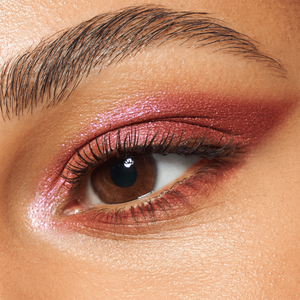 Love at First Swipe: Valentine’s Day Looks You’ll Heart