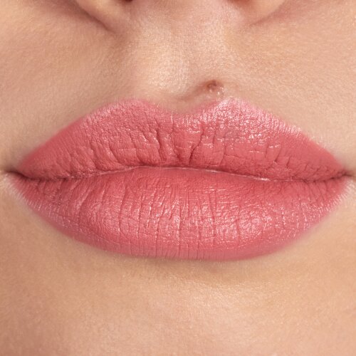 Scandalous Matte Lipstick –