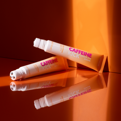 gold life cigarette Gold leaf cigarette hi-res stock photography and images gold life cigarette Gold leaf cigarette hi-res stock photography and images
