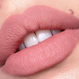 010 Understated Chic