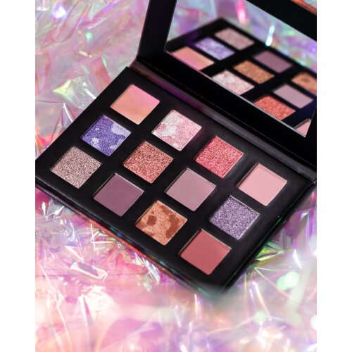Dear Universe Eyeshadow Palette